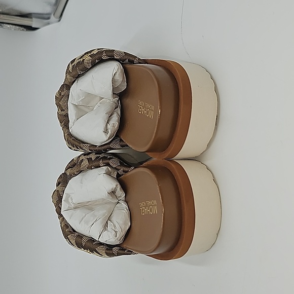 New MICHAEL Michael Kors Josie Sport Bottom Slides in Brown Logo Size 6.5, - Picture 4 of 13